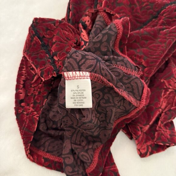 Vintage Red Black Velvet Burnout Top S Whimsigoth Witchy Fairy Holiday Y2K - Picture 13 of 15